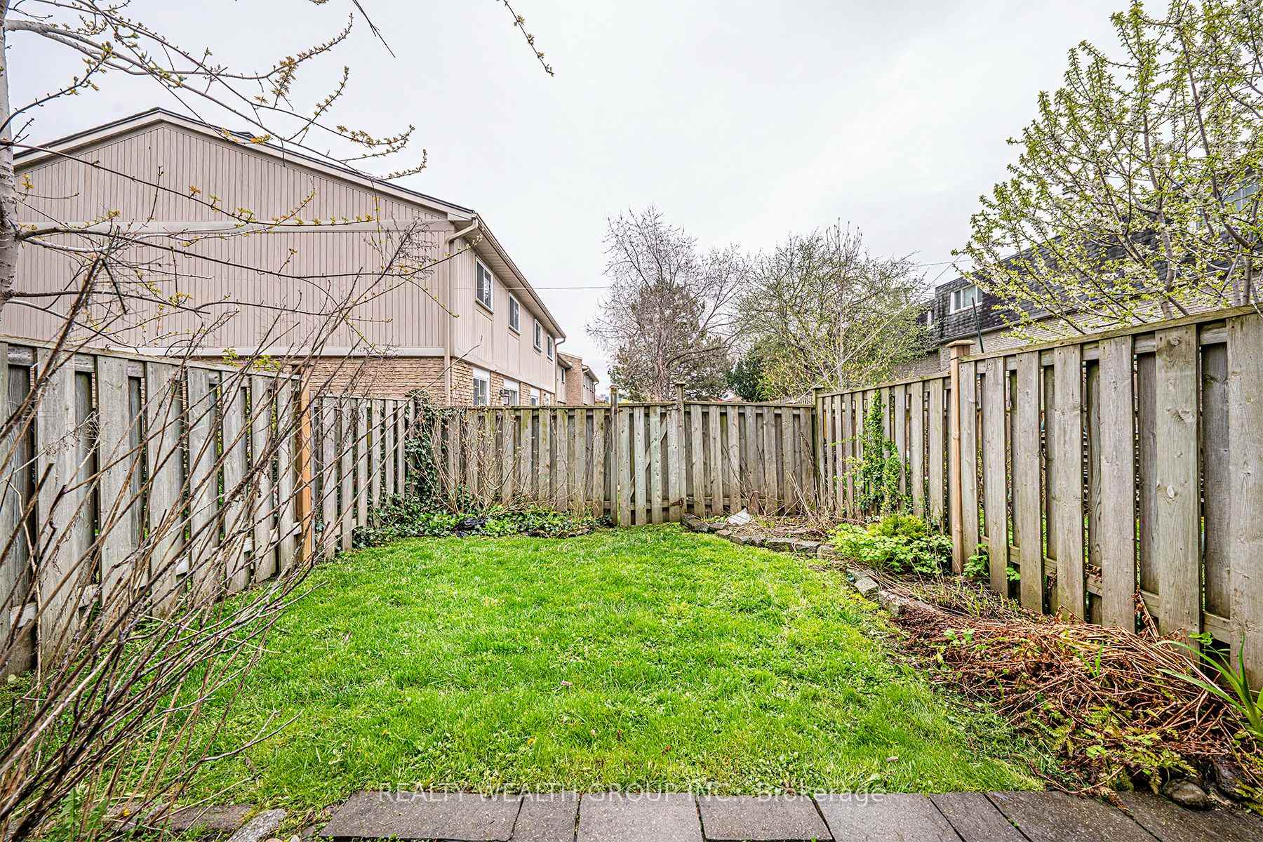 3 Bedrooms Condo at 1280 Bridletowne,  Toronto For sale