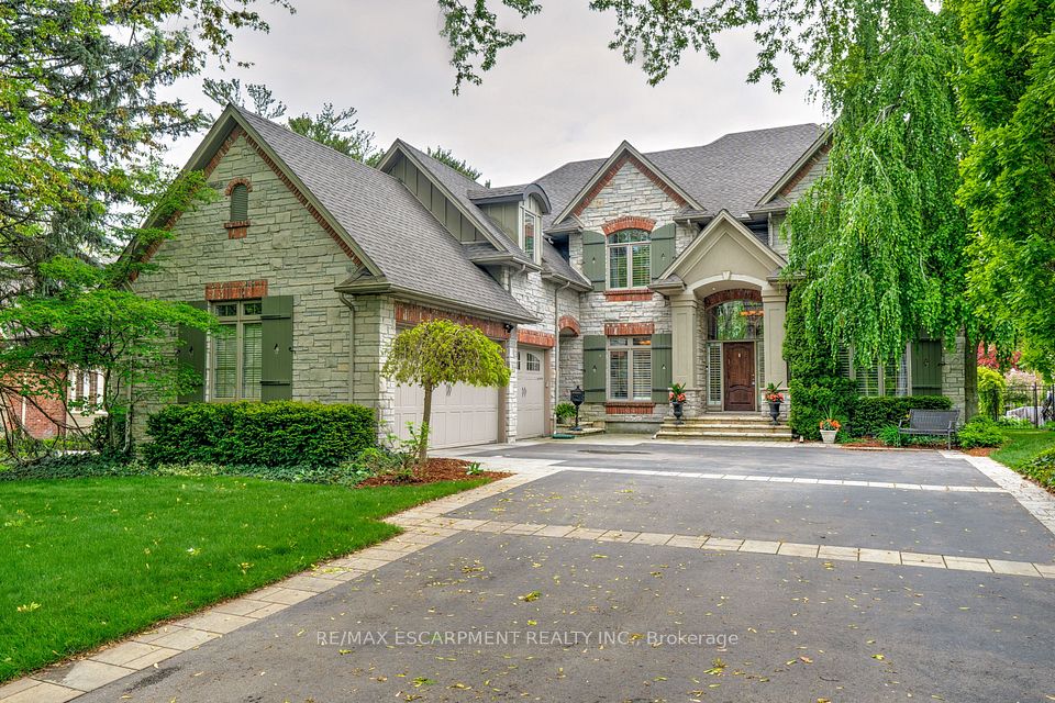 290 Shoreacres