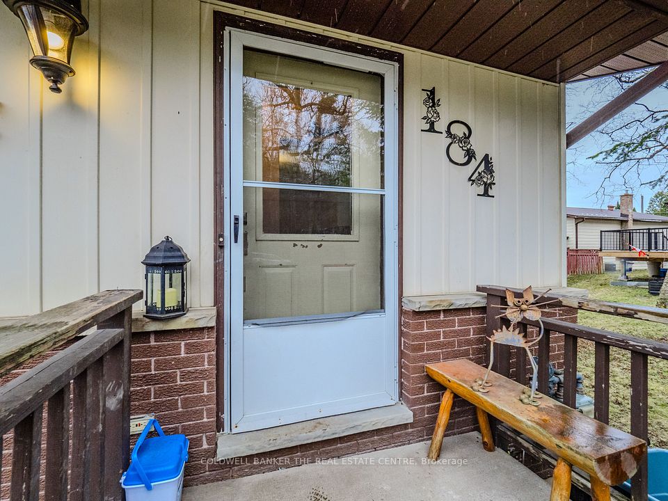184 Fernwood