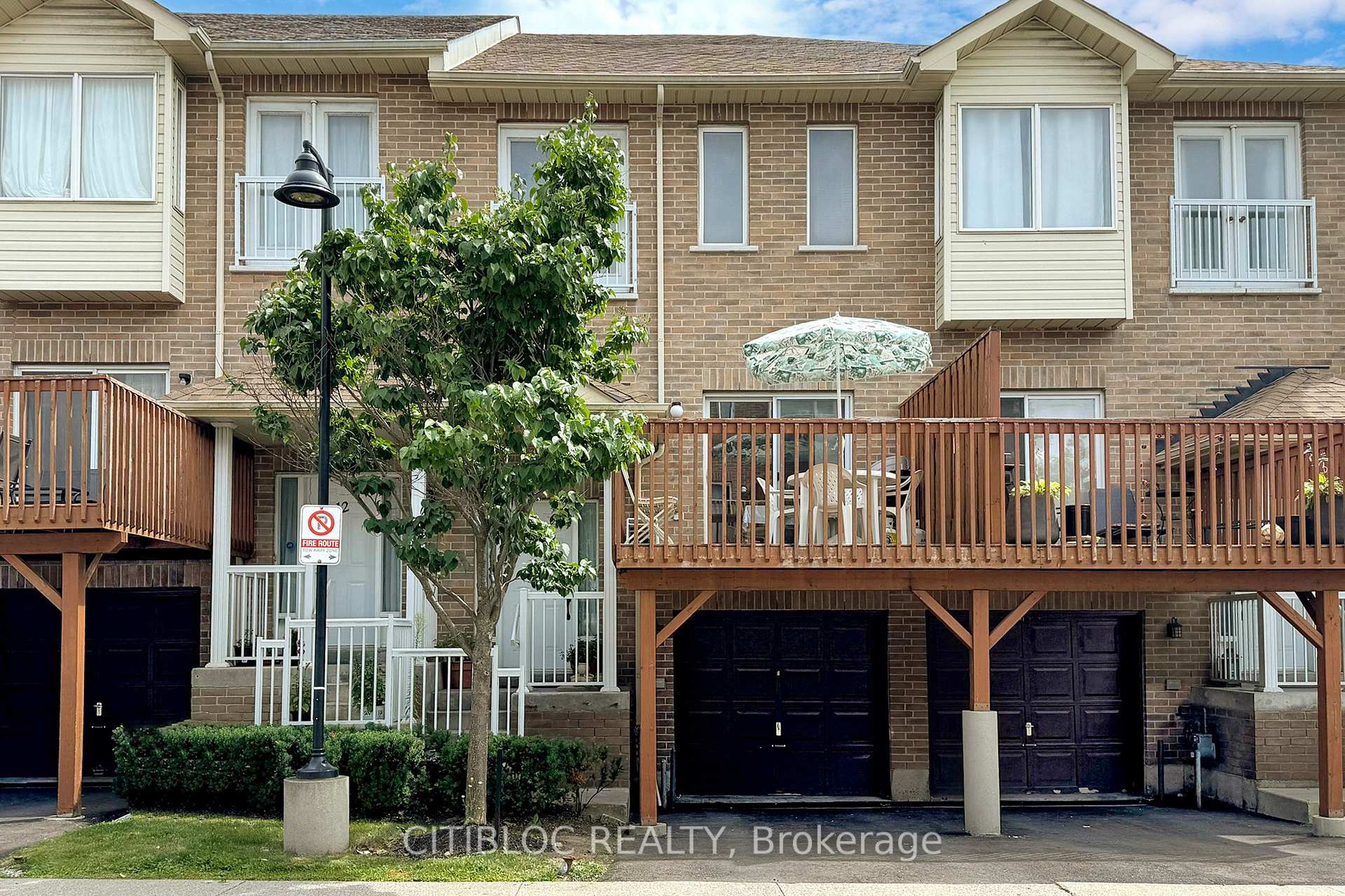 4 Bedrooms Condo at 3029 Finch, Toronto For sale