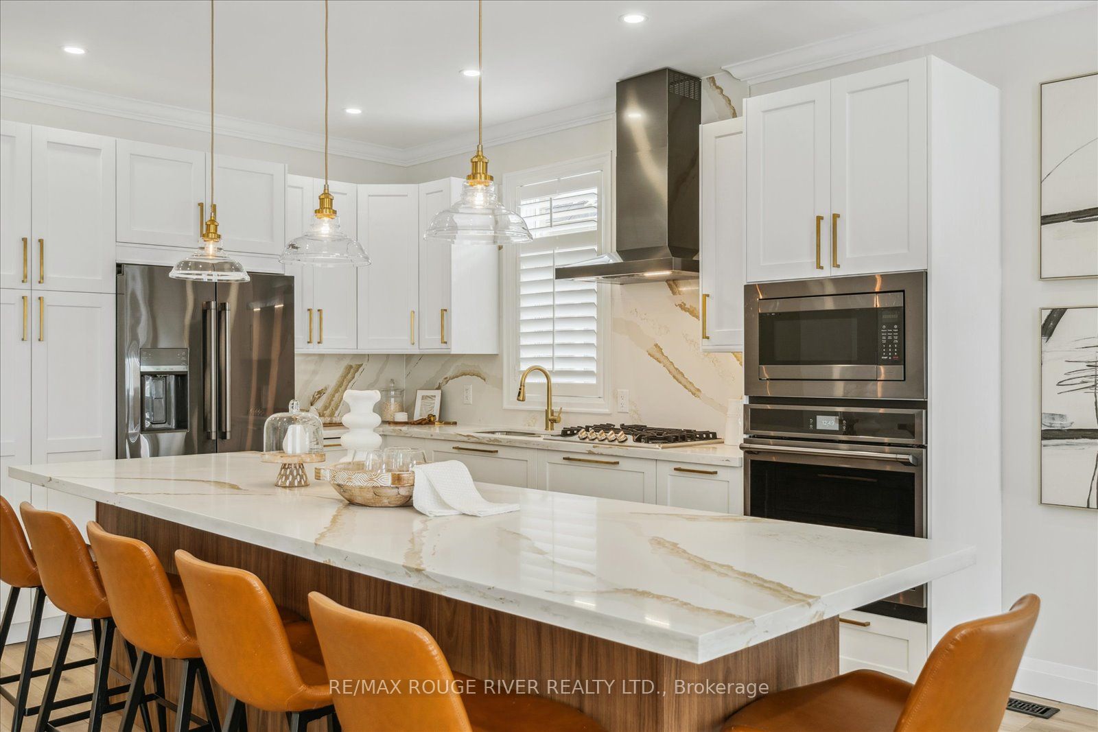 448 West Scugog Lane