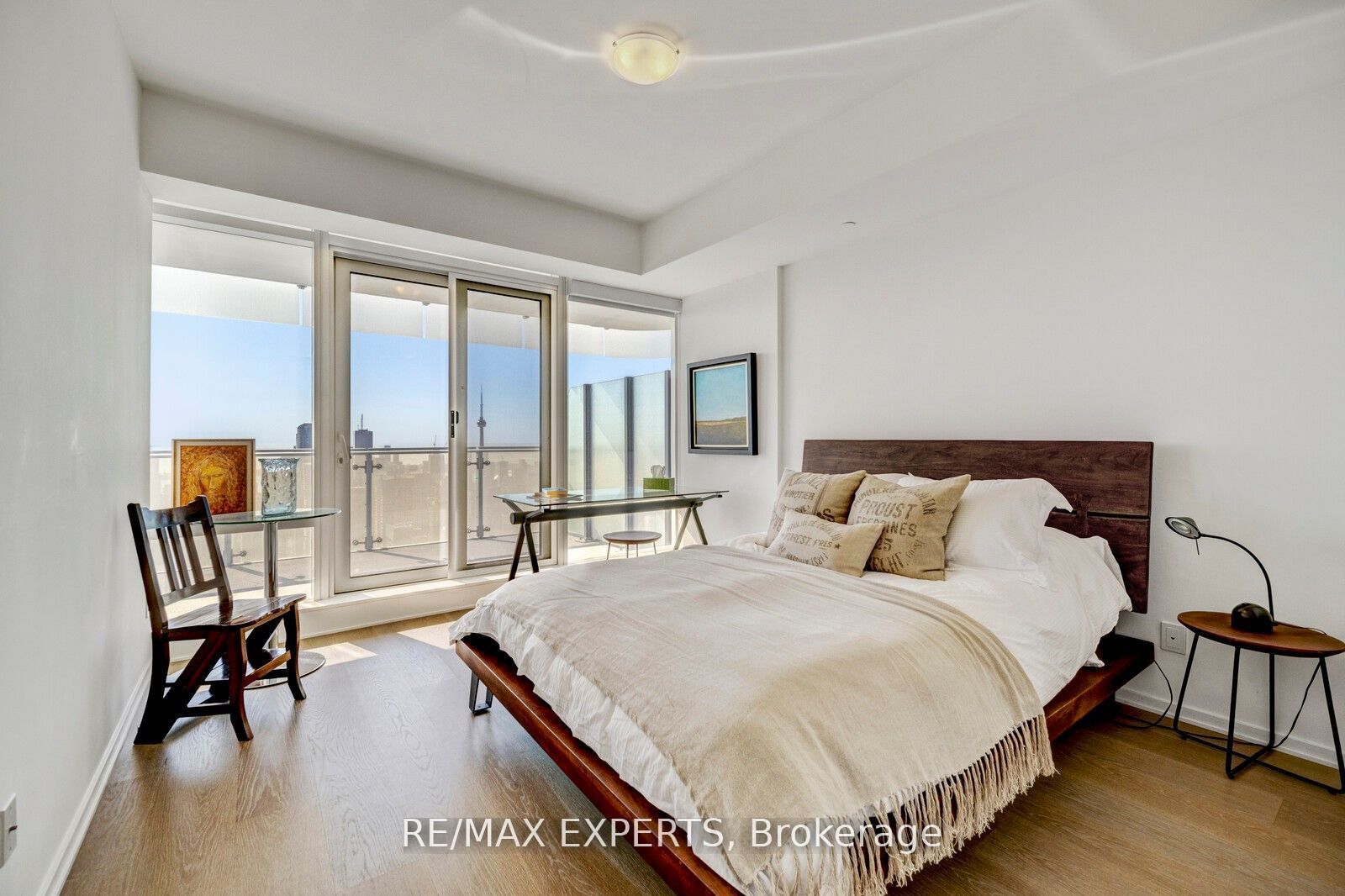 1 Bloor Street 7003