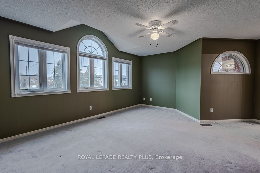 6128 Maple Gate Circle
