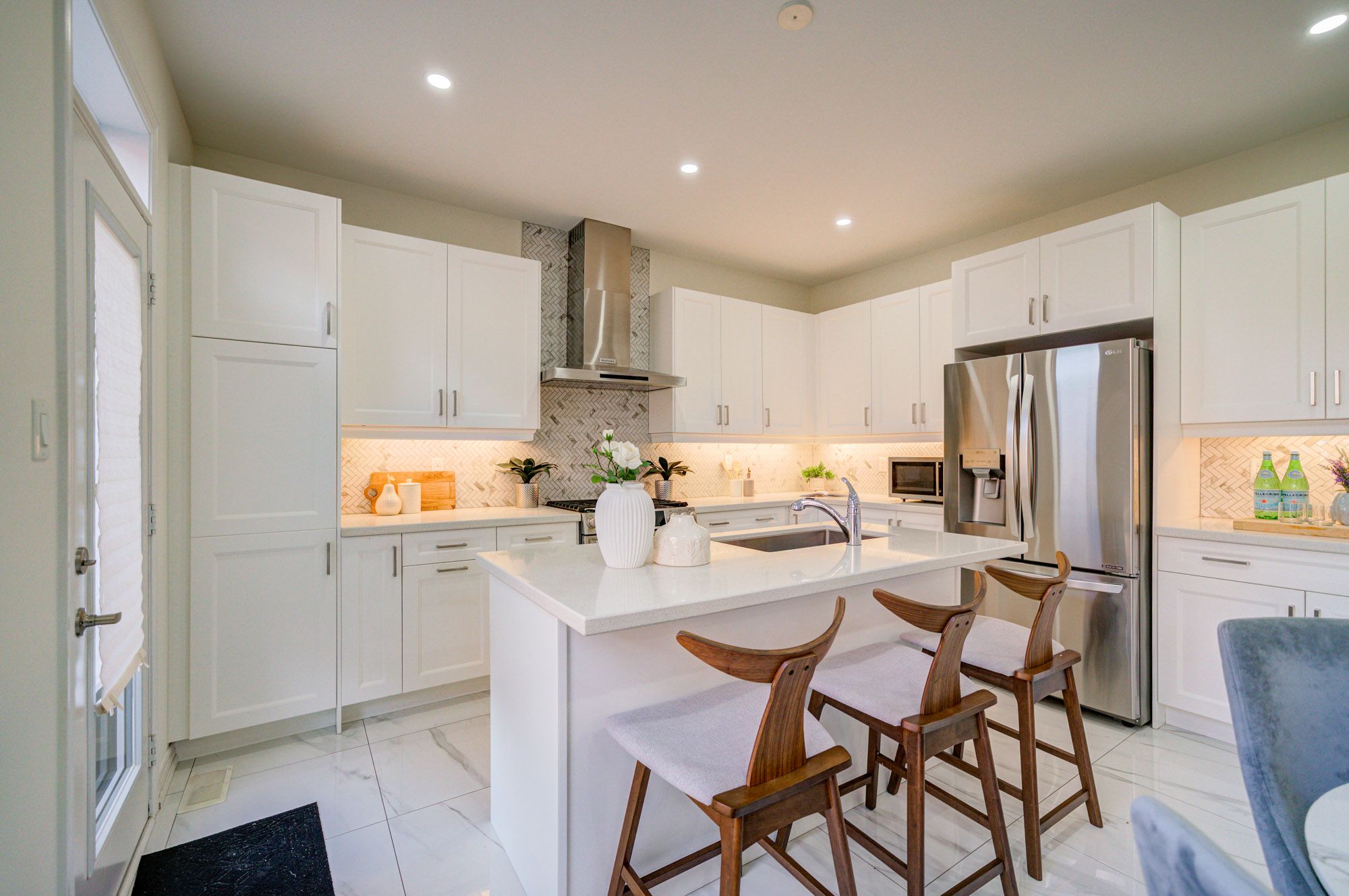 7 Capstan Court