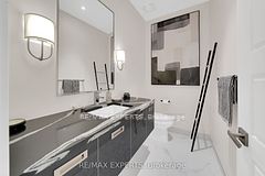 3692 Ferretti Court