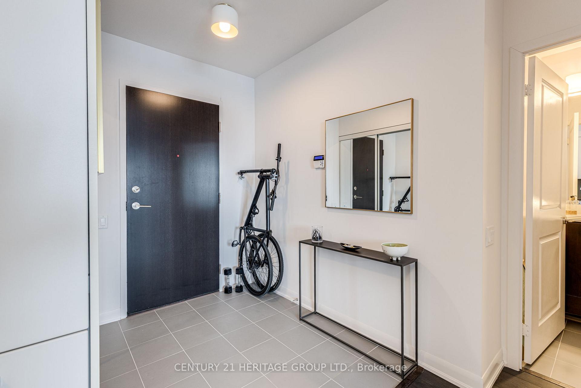 2 Bedrooms Condo at 5168 Yonge, Toronto For sale