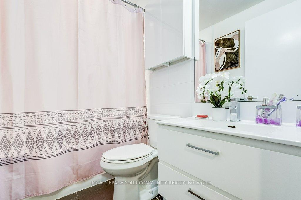 1 Bedroom Condo at 1960 Queen, Toronto For sale