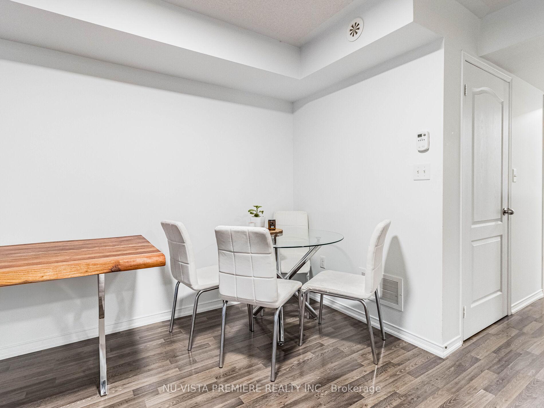 2 Bedrooms Condo at 2488 Post, Oakville For sale