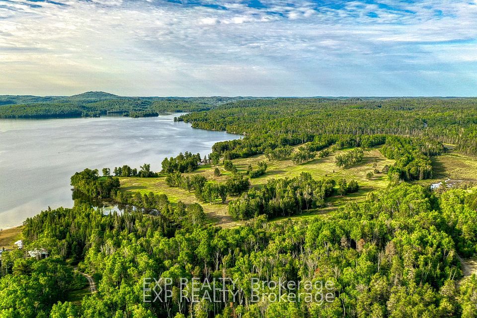 725 Lochhead