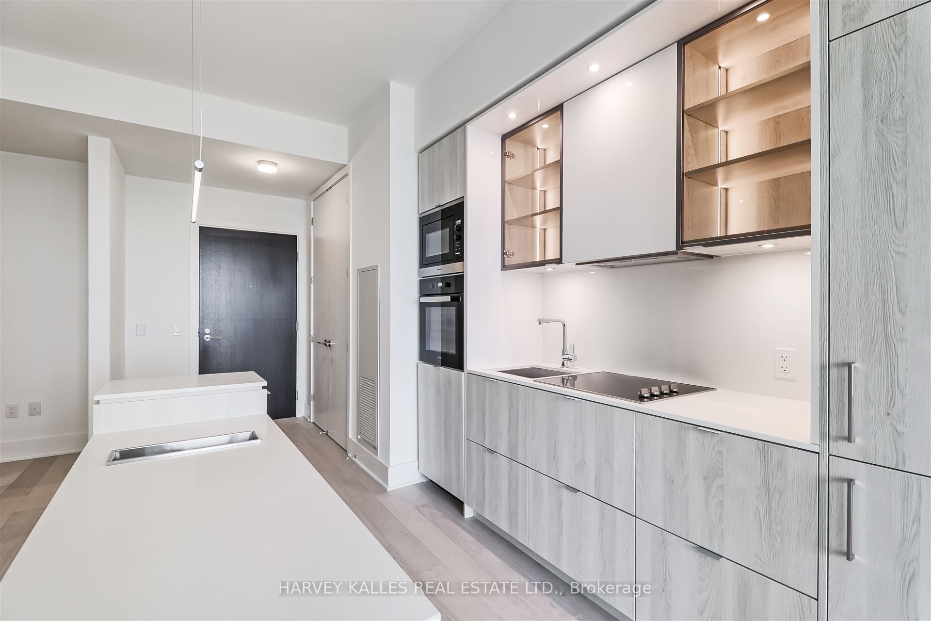 11 Yorkville Avenue 4503