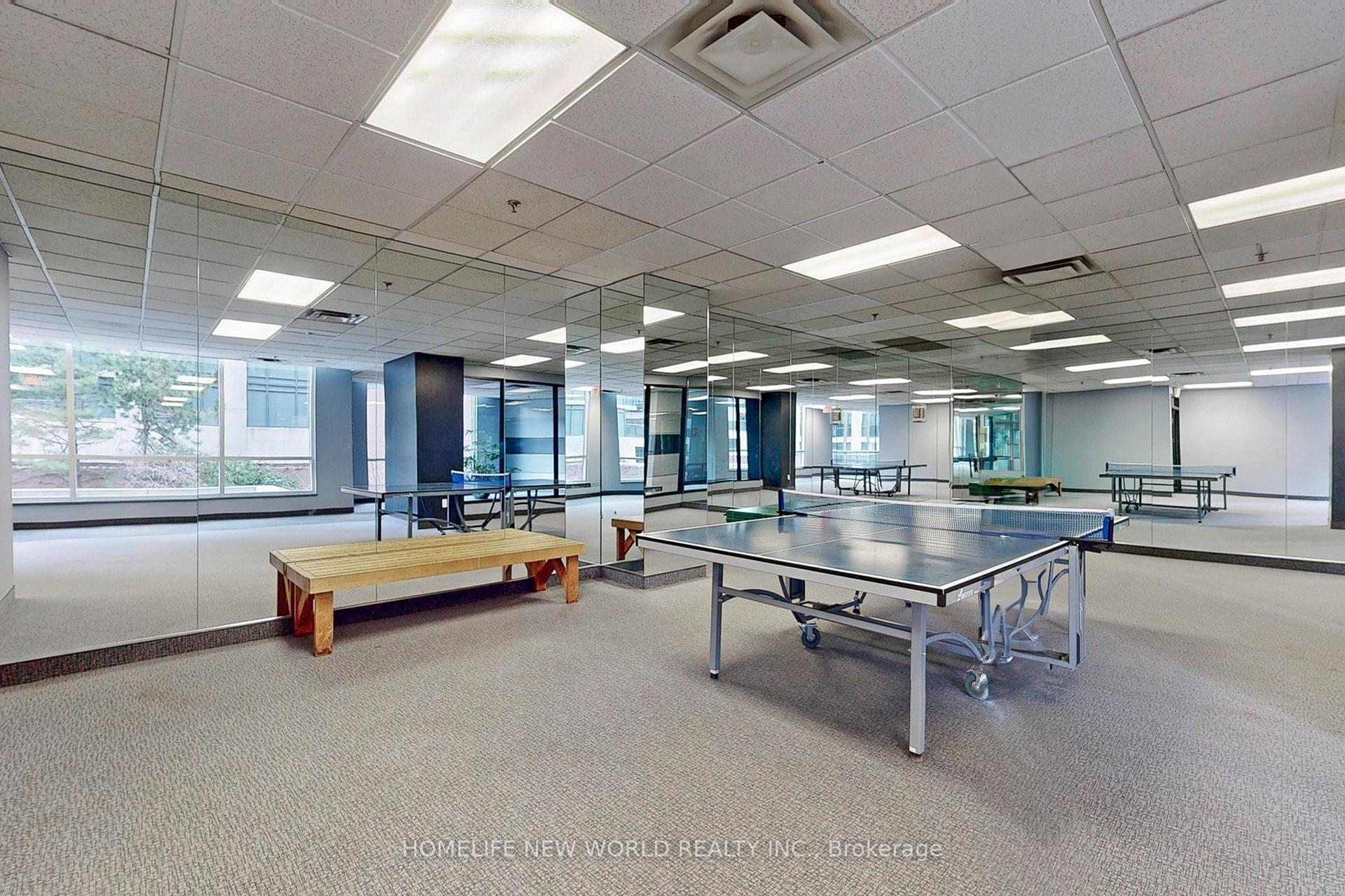 3 Bedrooms Condo at 7 Carlton, Toronto For sale