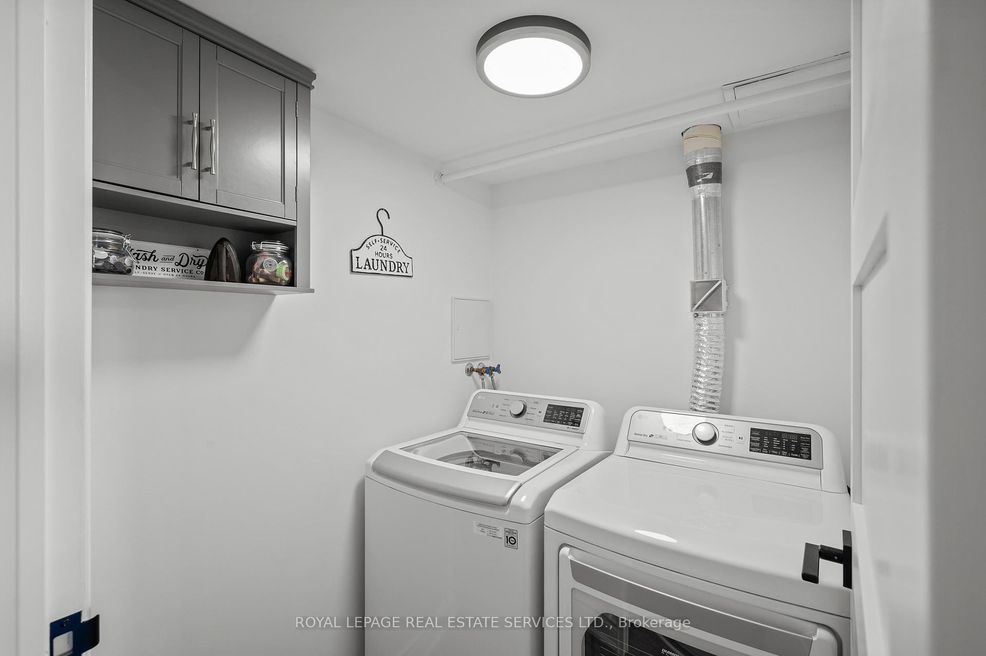 2 Bedrooms Condo at 2185 Marine,  Oakville For sale