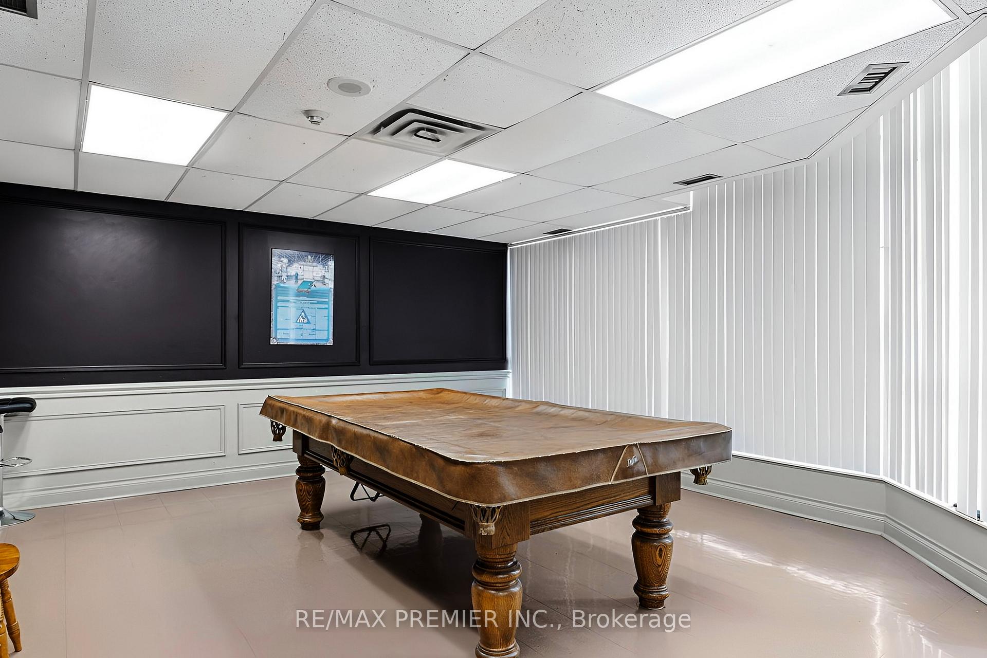 3 Bedrooms Condo at 1 Rowntree, Toronto For sale