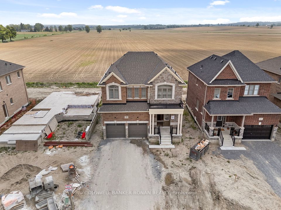 59 Brethet Heights, New Tecumseth, ON L0G 1A0