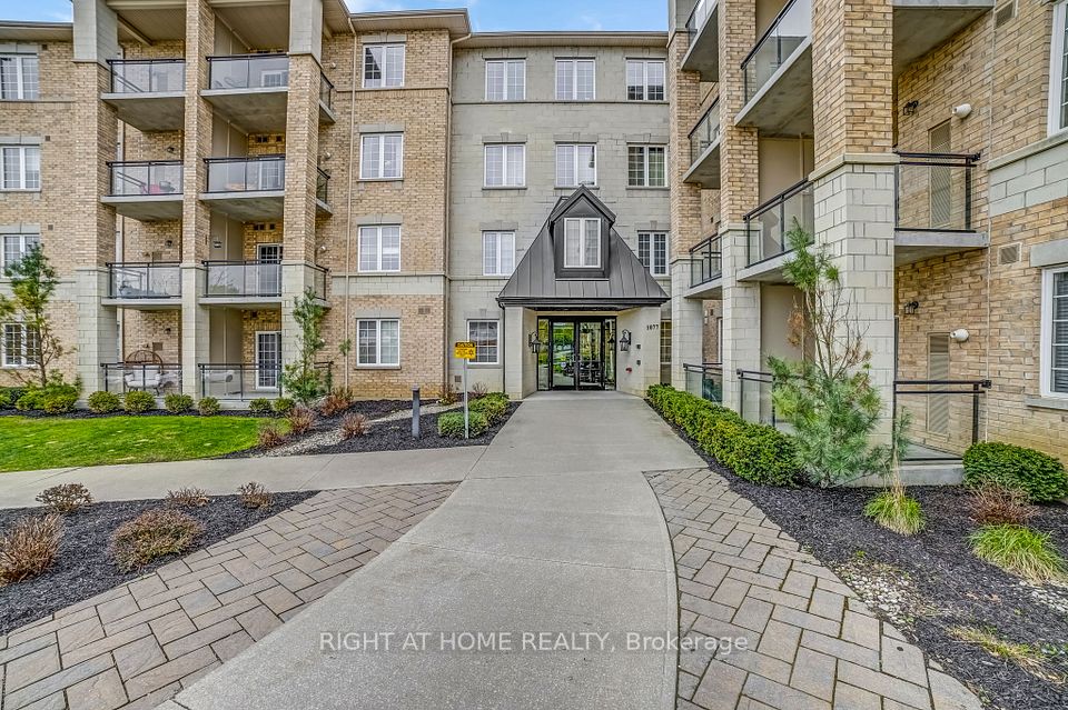 #218 - 1077 Gordon Street ; MLS ID: X12140542