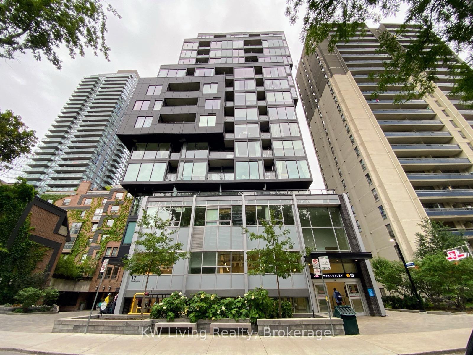 1 Bedroom Condo at 17 Dundonald,  Toronto For sale
