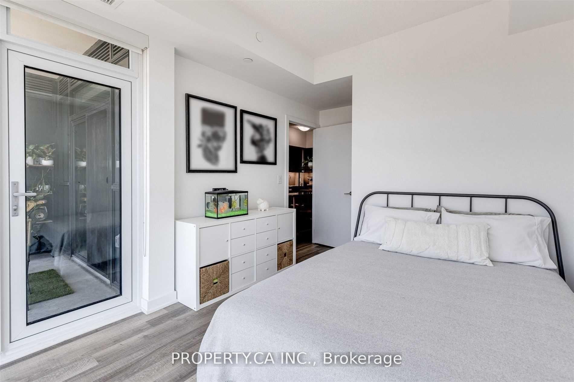 2 Bedrooms Condo at 1603 Eglinton, Toronto For sale