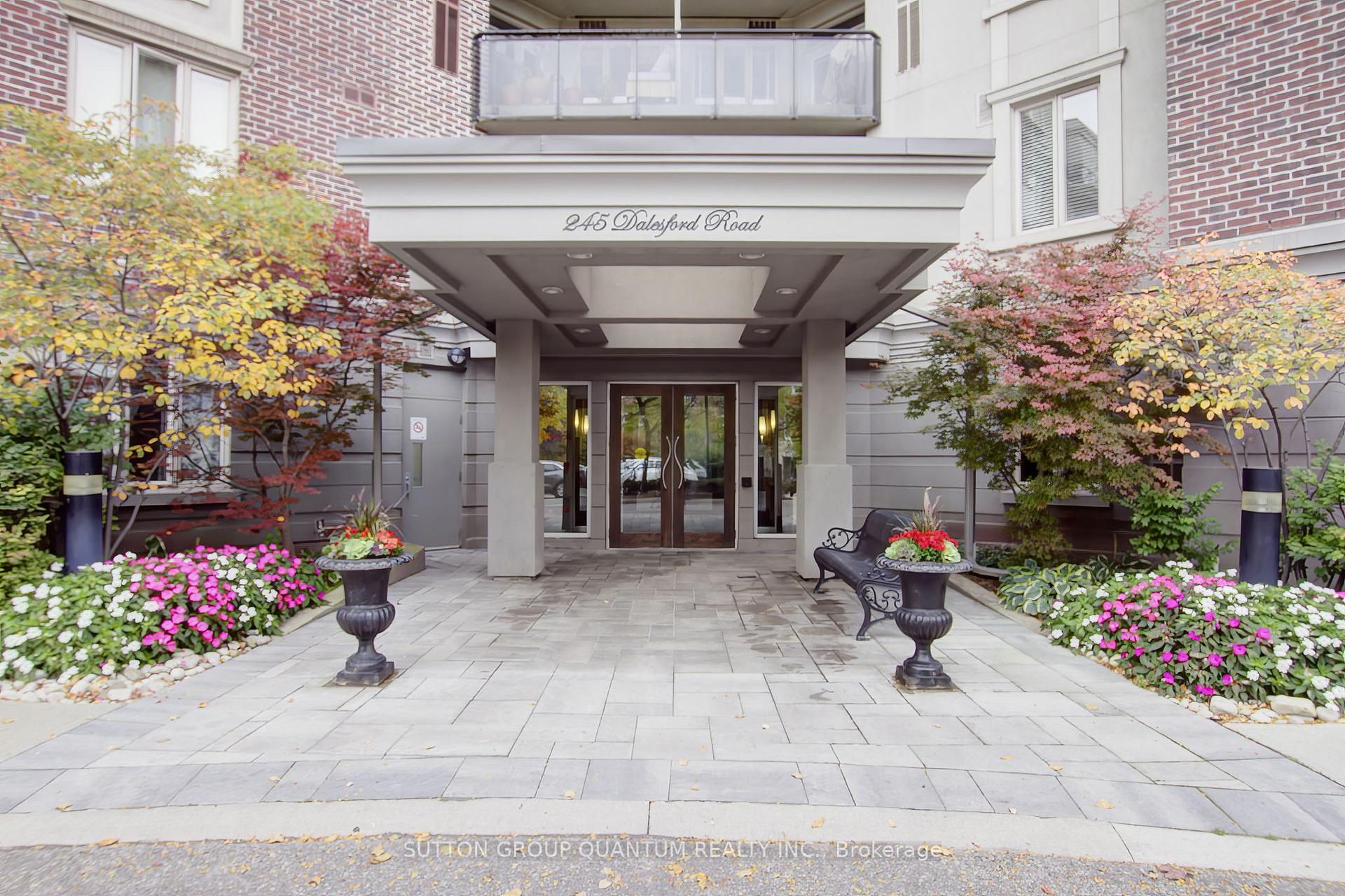 2 Bedrooms Condo at 245 Dalesford, Toronto For sale