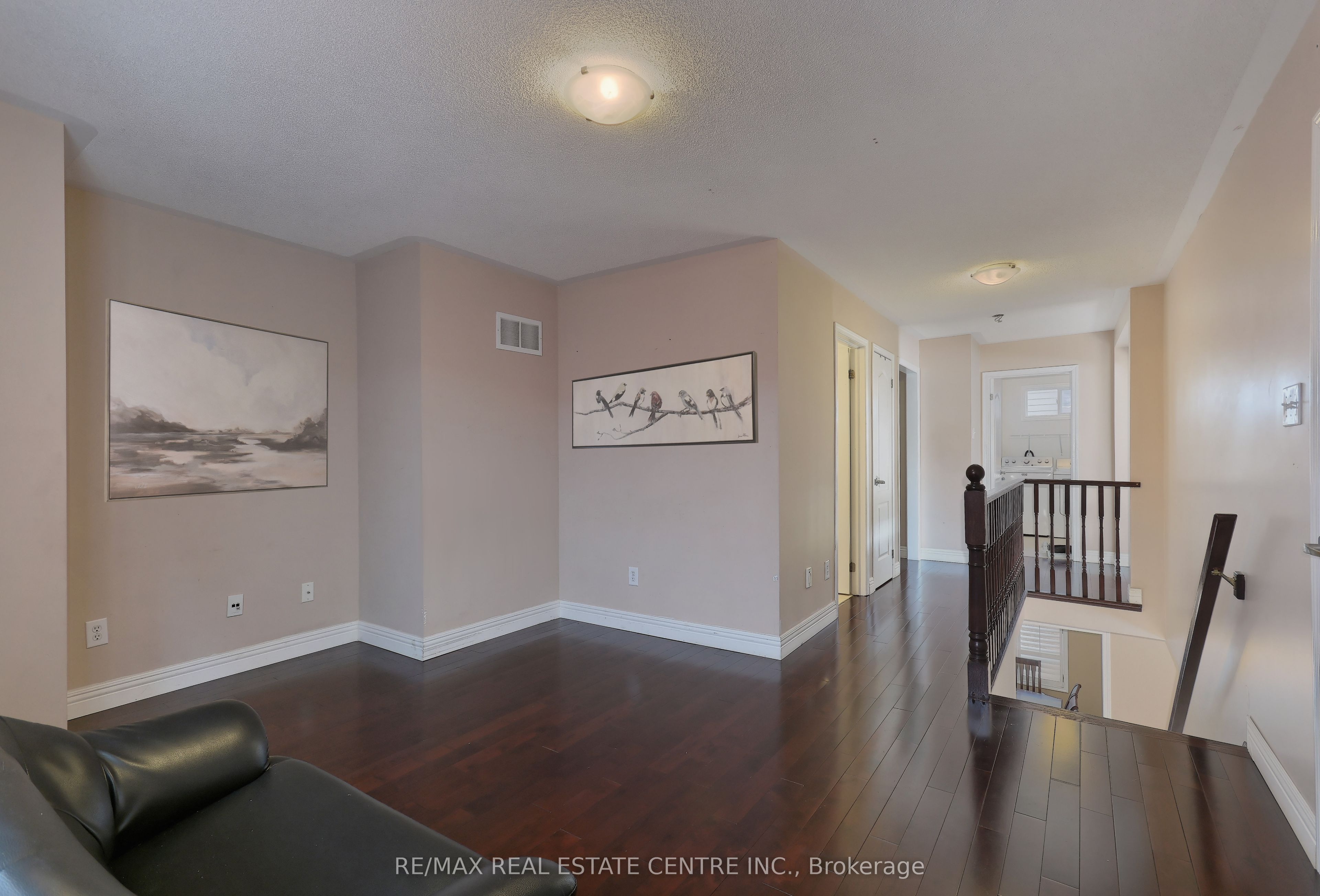 1399 Marshall Crescent