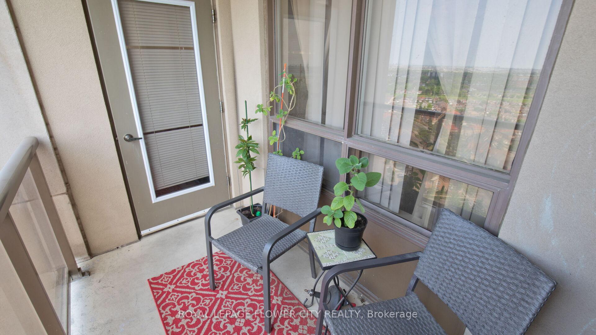 2 Bedrooms Condo at 700 Humberwood, Toronto For sale