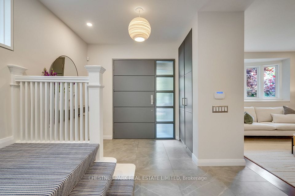 16 Inglewood Drive, Toronto, ON M4T 1G8