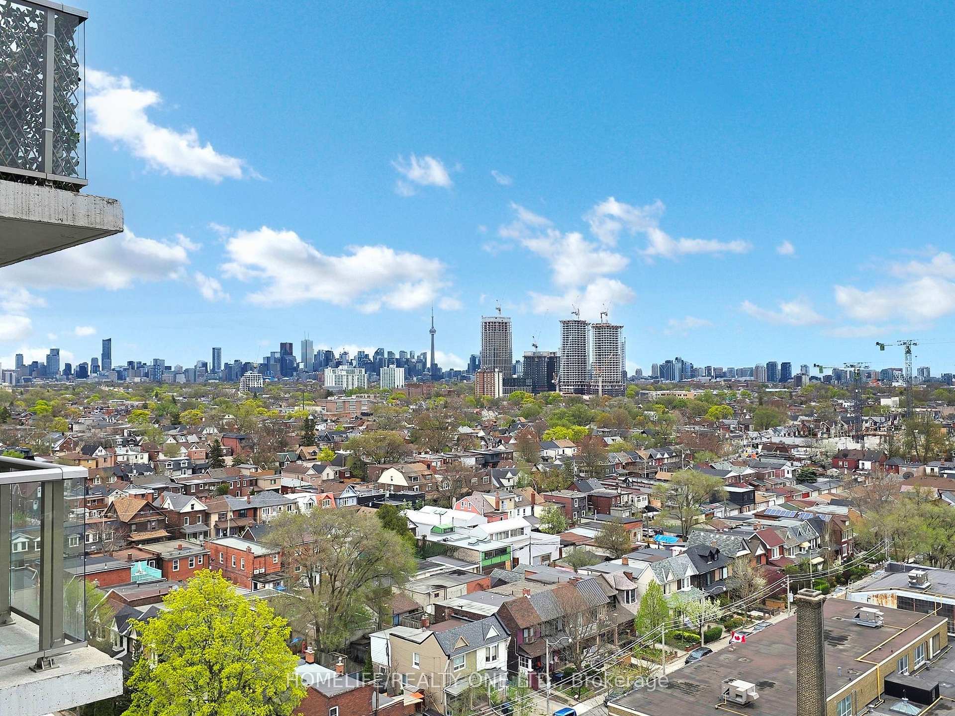 1 Bedroom Condo at 812 Lansdowne, Toronto For sale