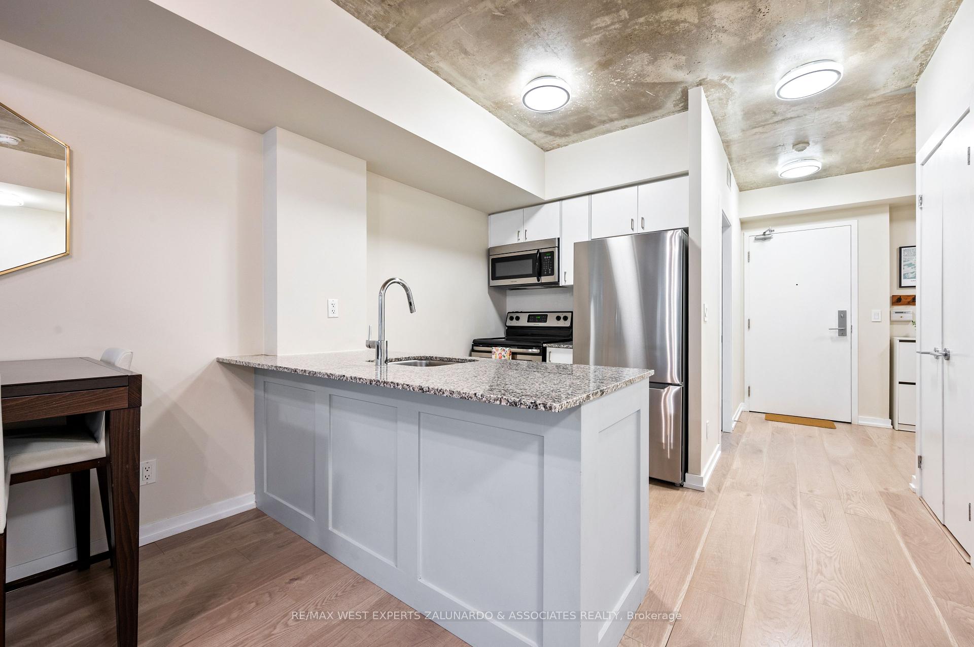 2 Bedrooms Condo at 59 East Liberty, Toronto For sale
