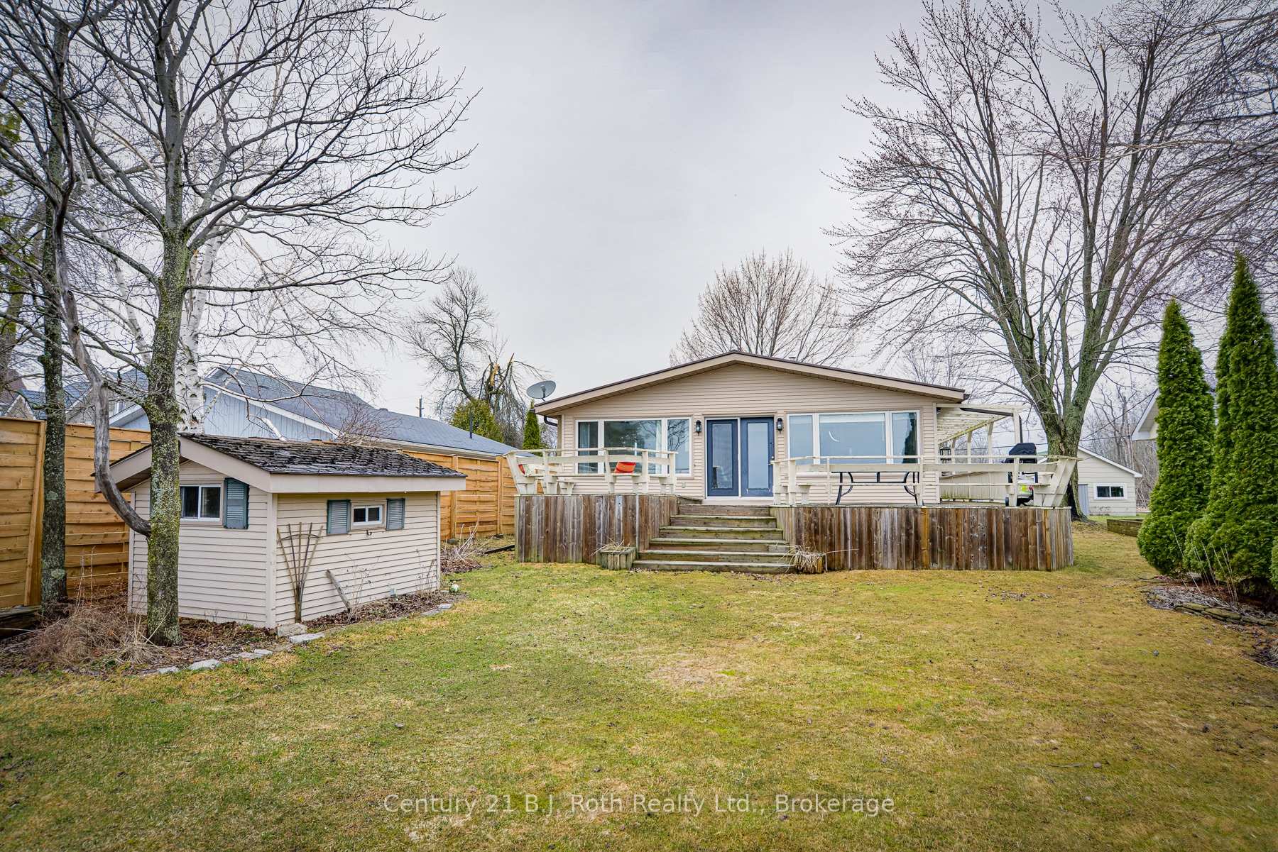 231 Victoria Crescent, Orillia, ON L3V 0J5