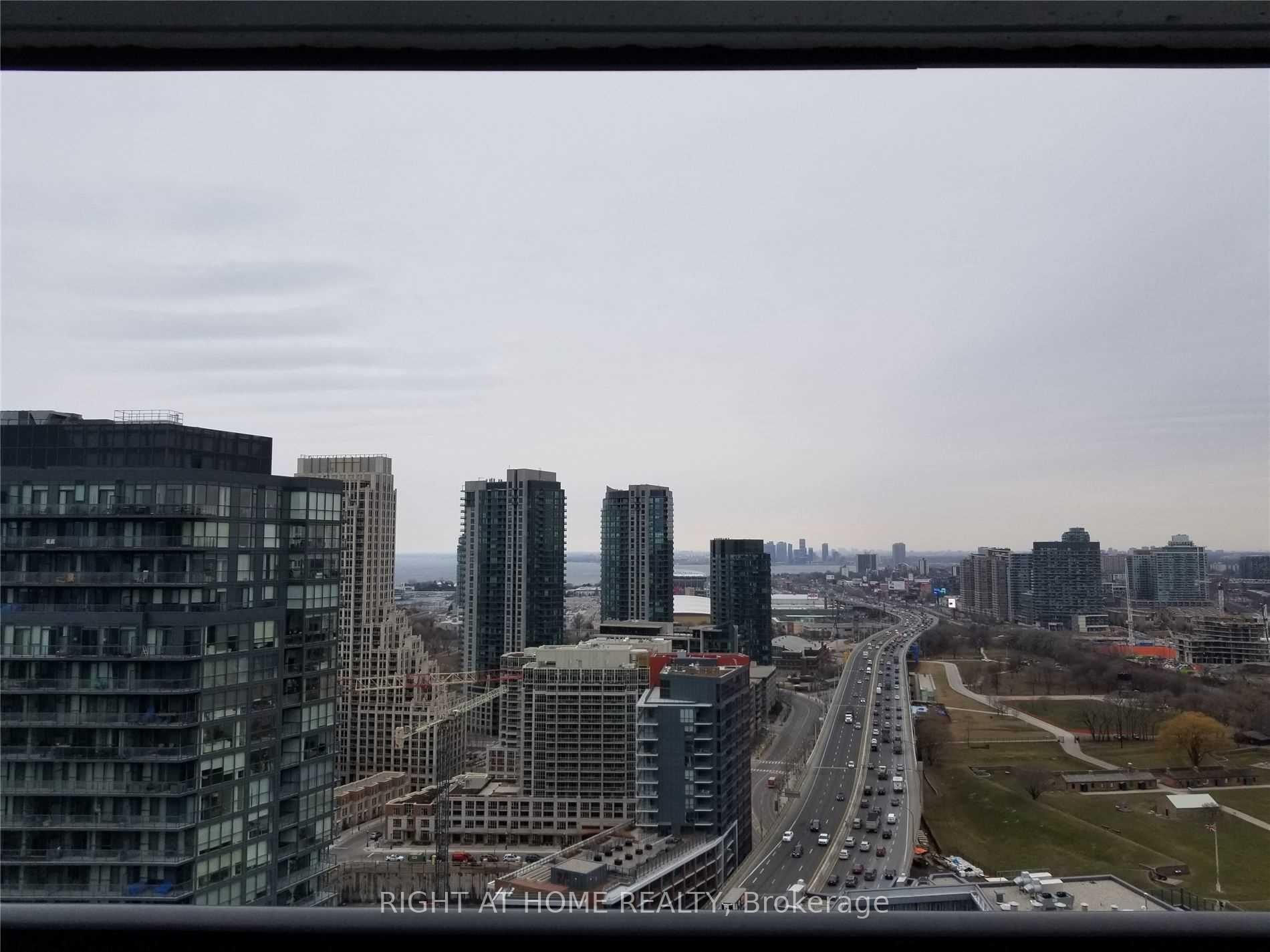 1 Bedroom Condo at 70 Queens Wharf, Toronto For sale
