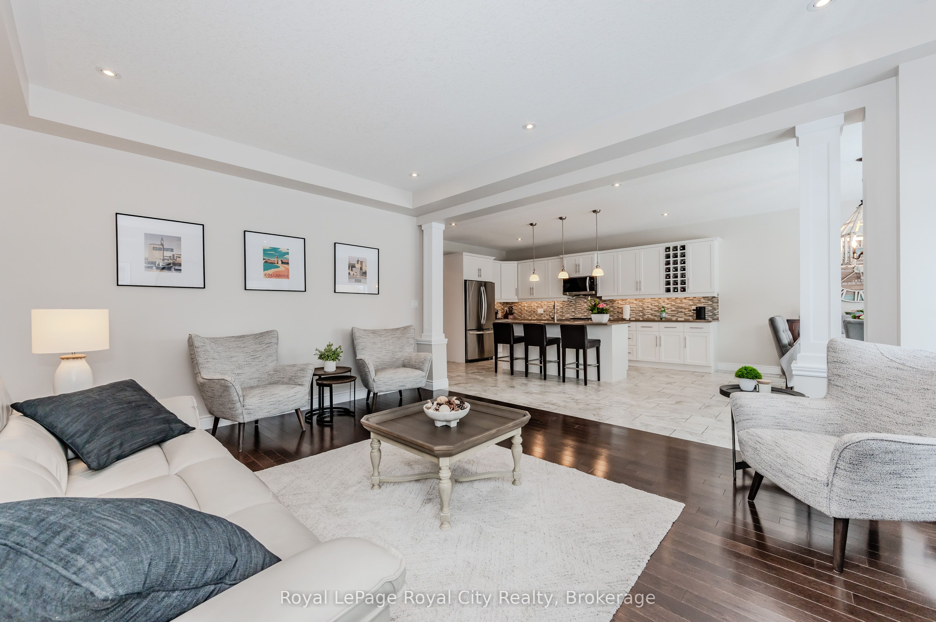 213 Tremaine Crescent
