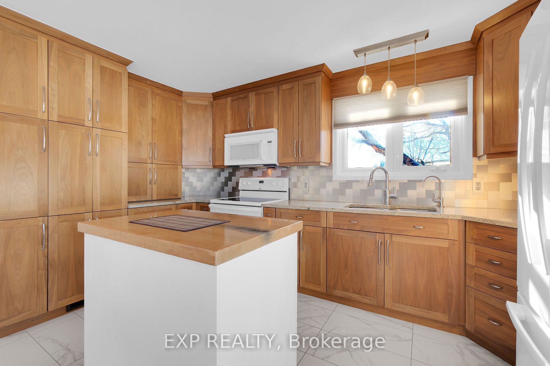 Listing picture