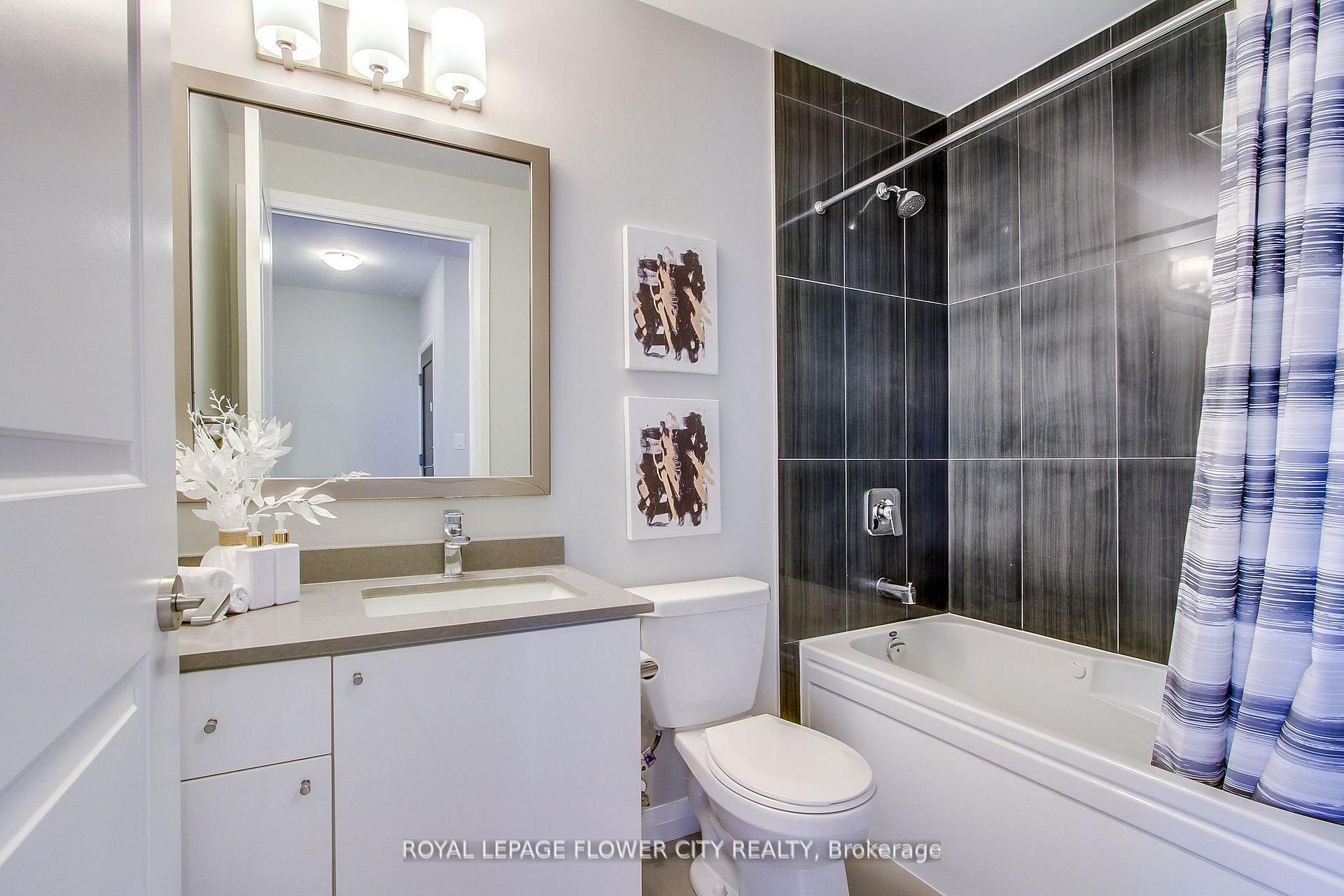 3 Bedrooms Condo at 5025 Four Springs, Mississauga For sale