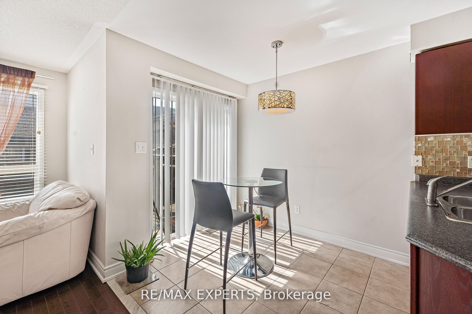 129 Angier Crescent, Ajax, ON L1S 7R5