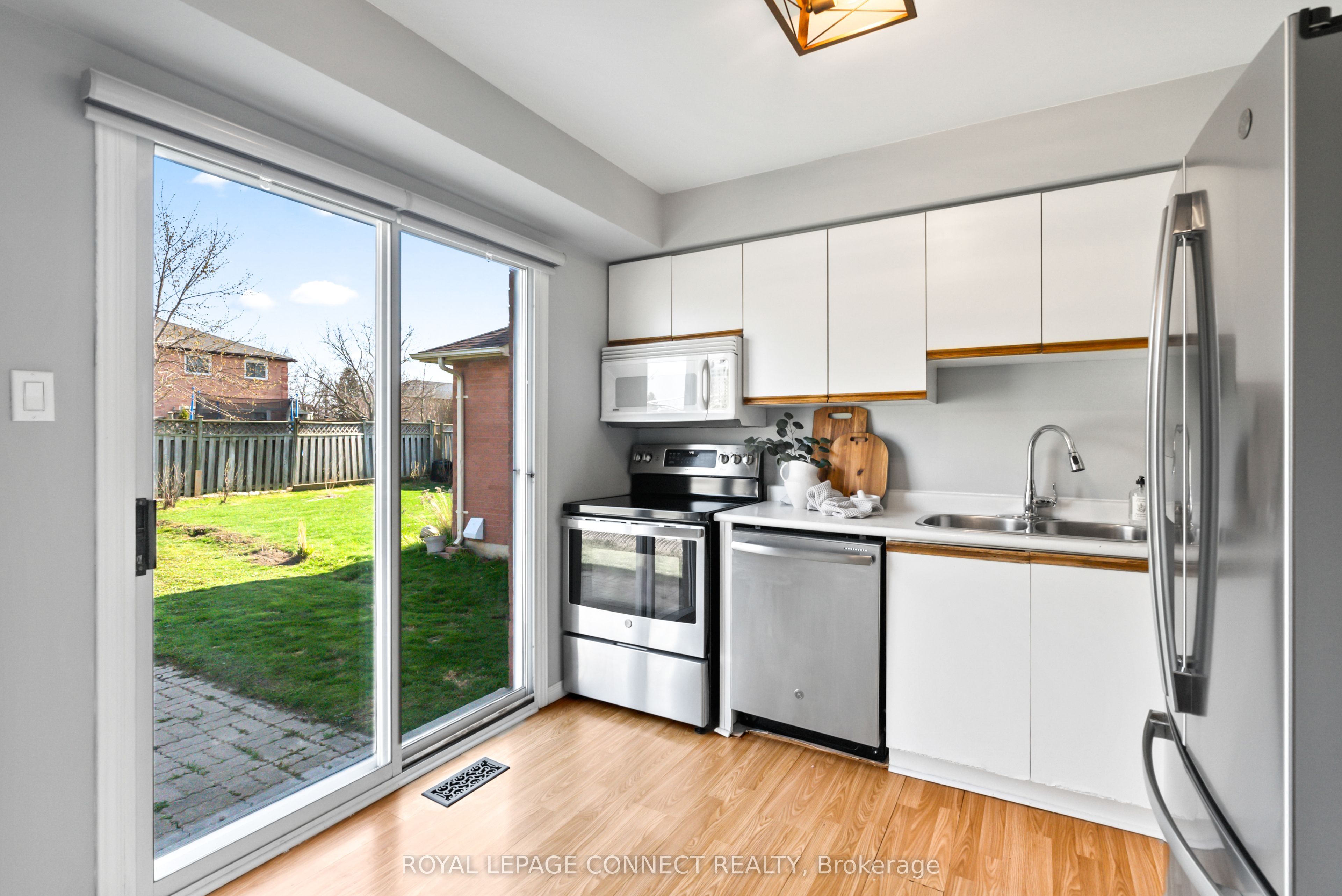 9 Flaxman Avenue