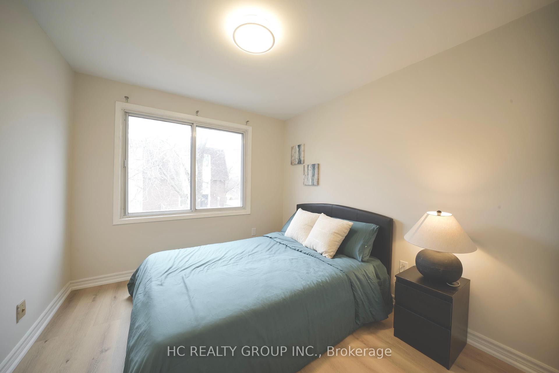 4 Bedrooms Condo at 201 Bridletowne,  Toronto For sale
