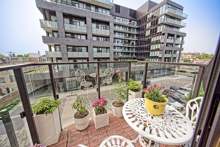 3 Bedrooms Condo at 15 Brin, Toronto For sale