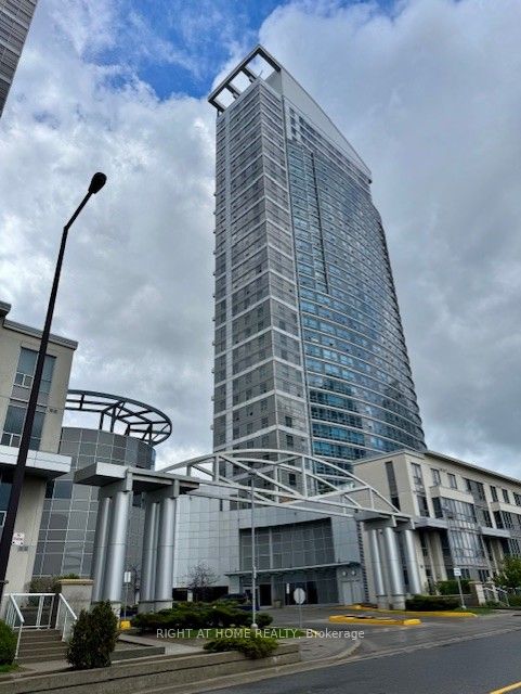 38 Lee Centre Drive, #PH507