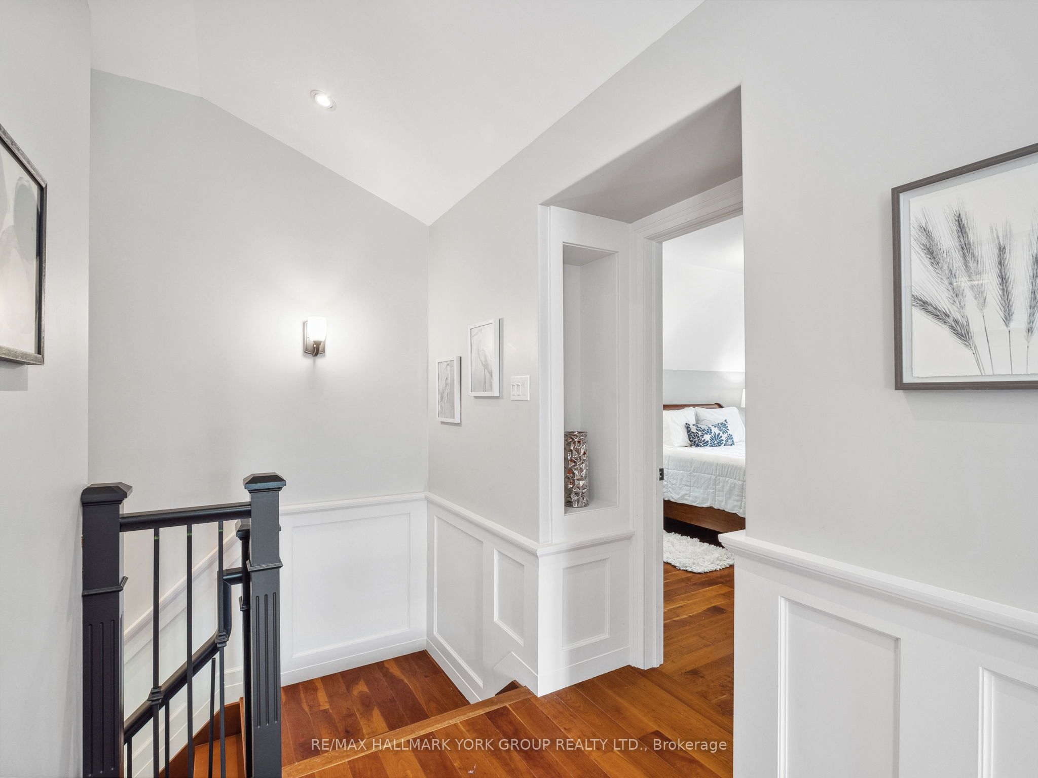 105 Duckworth Street