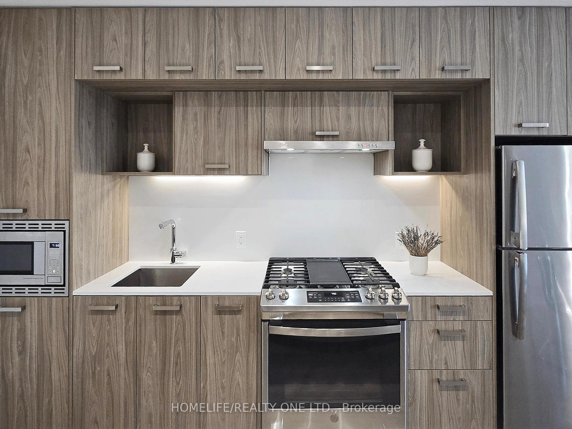 2 Bedrooms Condo at 1331 Queen, Toronto For sale