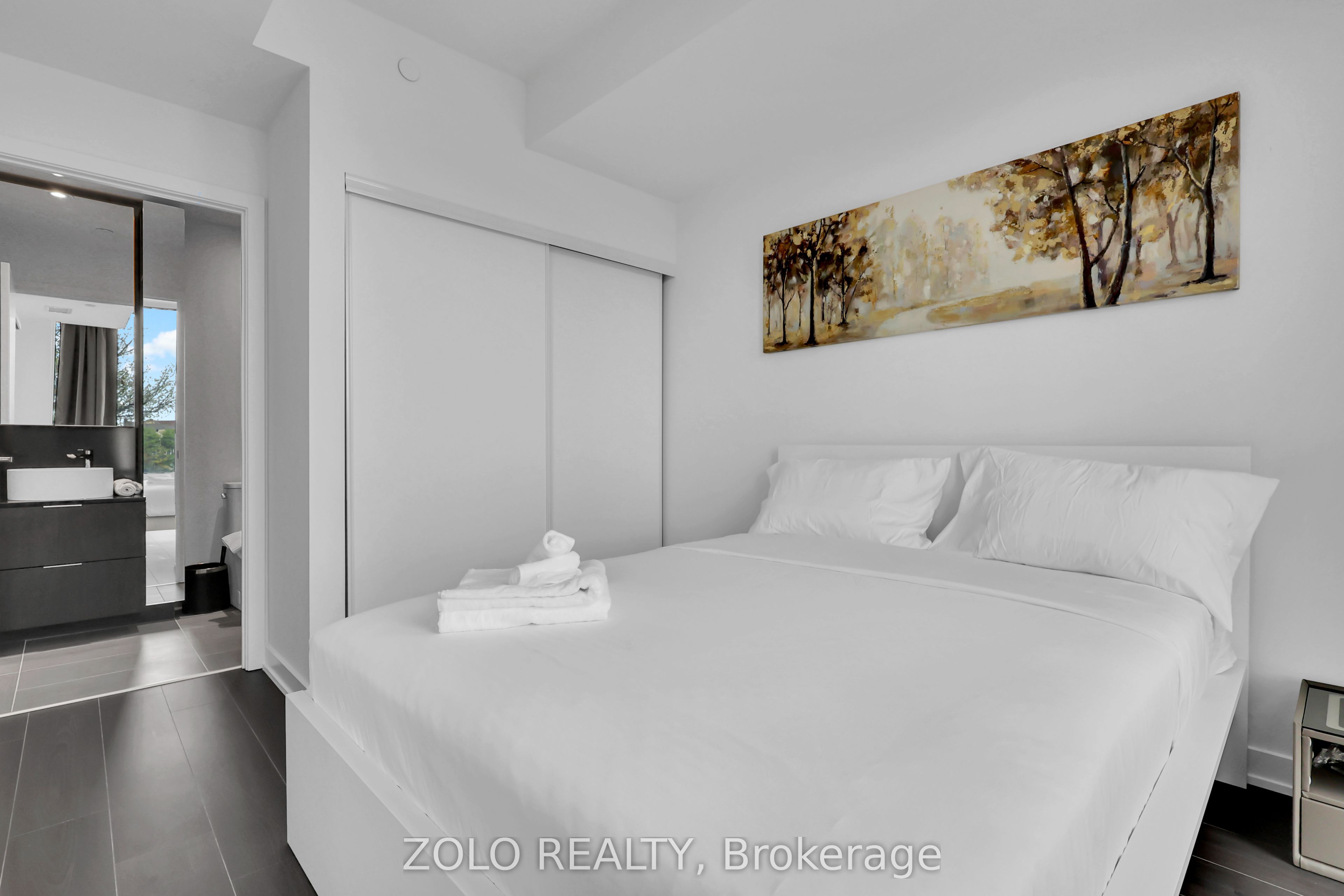 28 Ann Street, #223