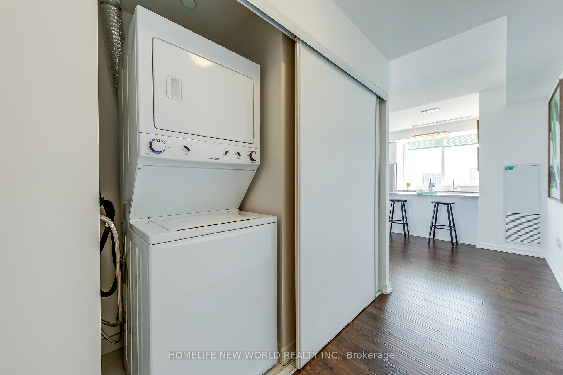 3 Bedrooms Condo at 62 Forest Manor, Toronto For sale