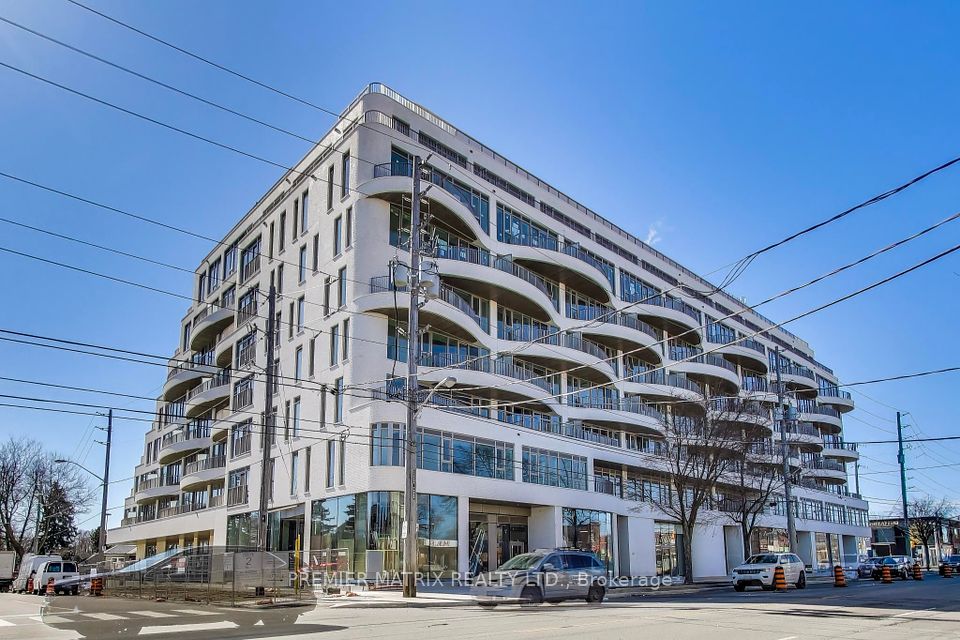689 The Queensway