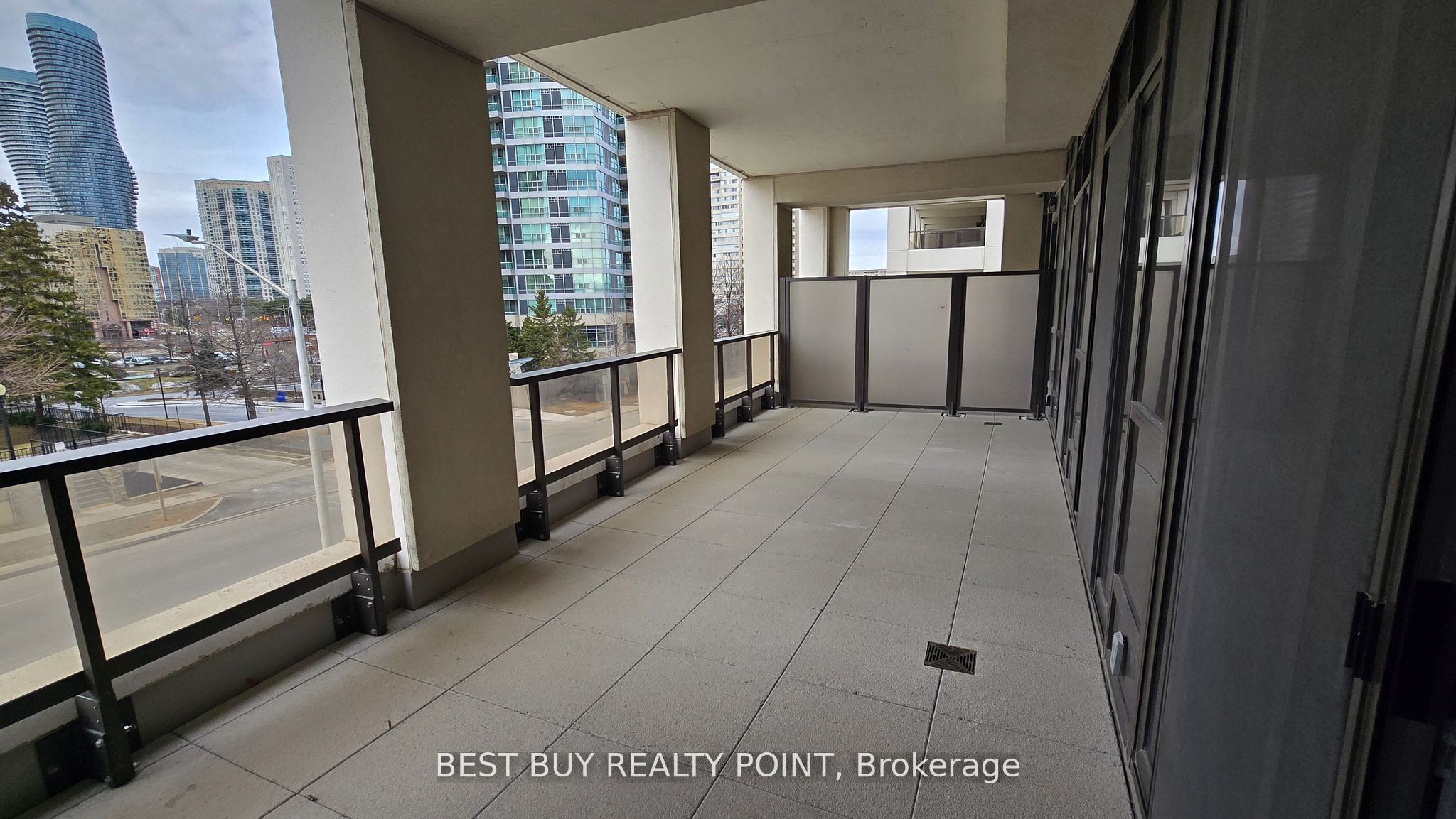 36 Elm Drive W, #201