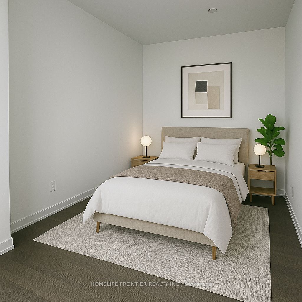 8888 Yonge Street, #724