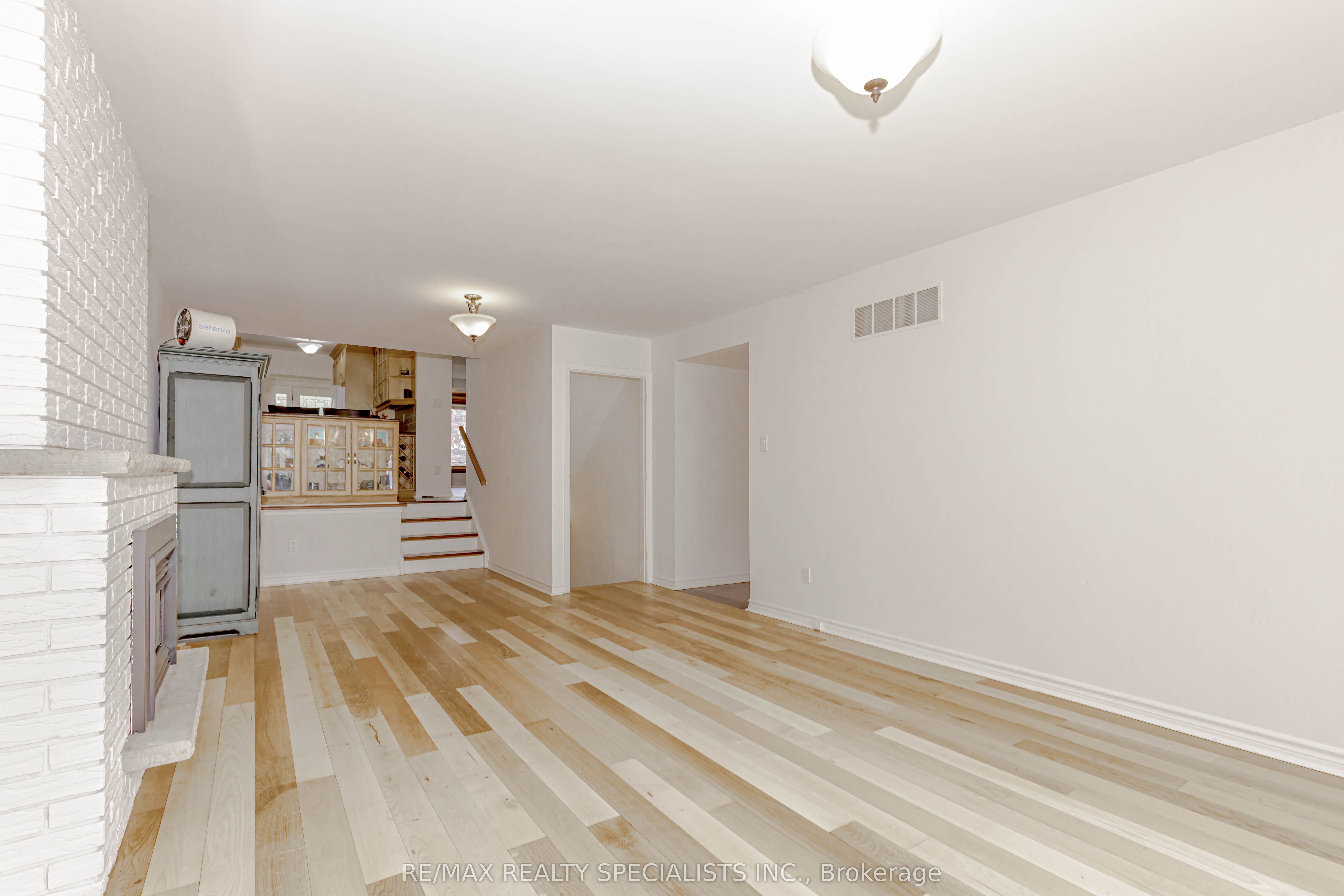 2318 Yolanda Drive