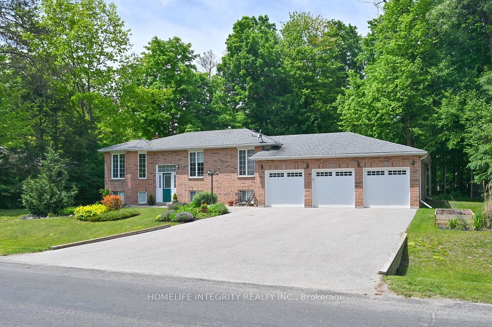 44 Pine Park