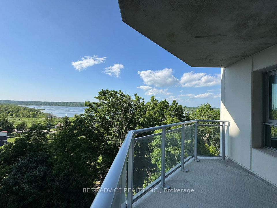 58 Lakeside