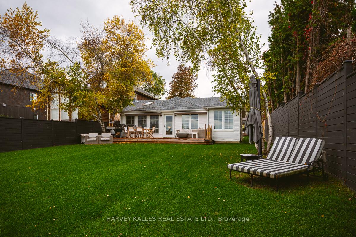 1375 Maple Road