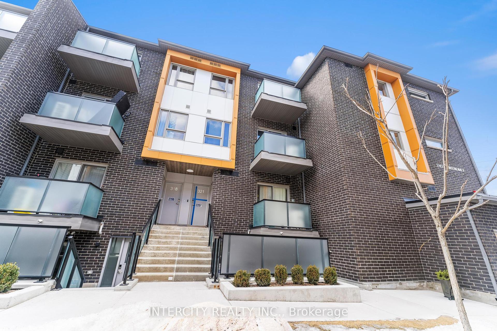 1 Bedroom Condo at 2787 Eglinton,  Toronto For sale