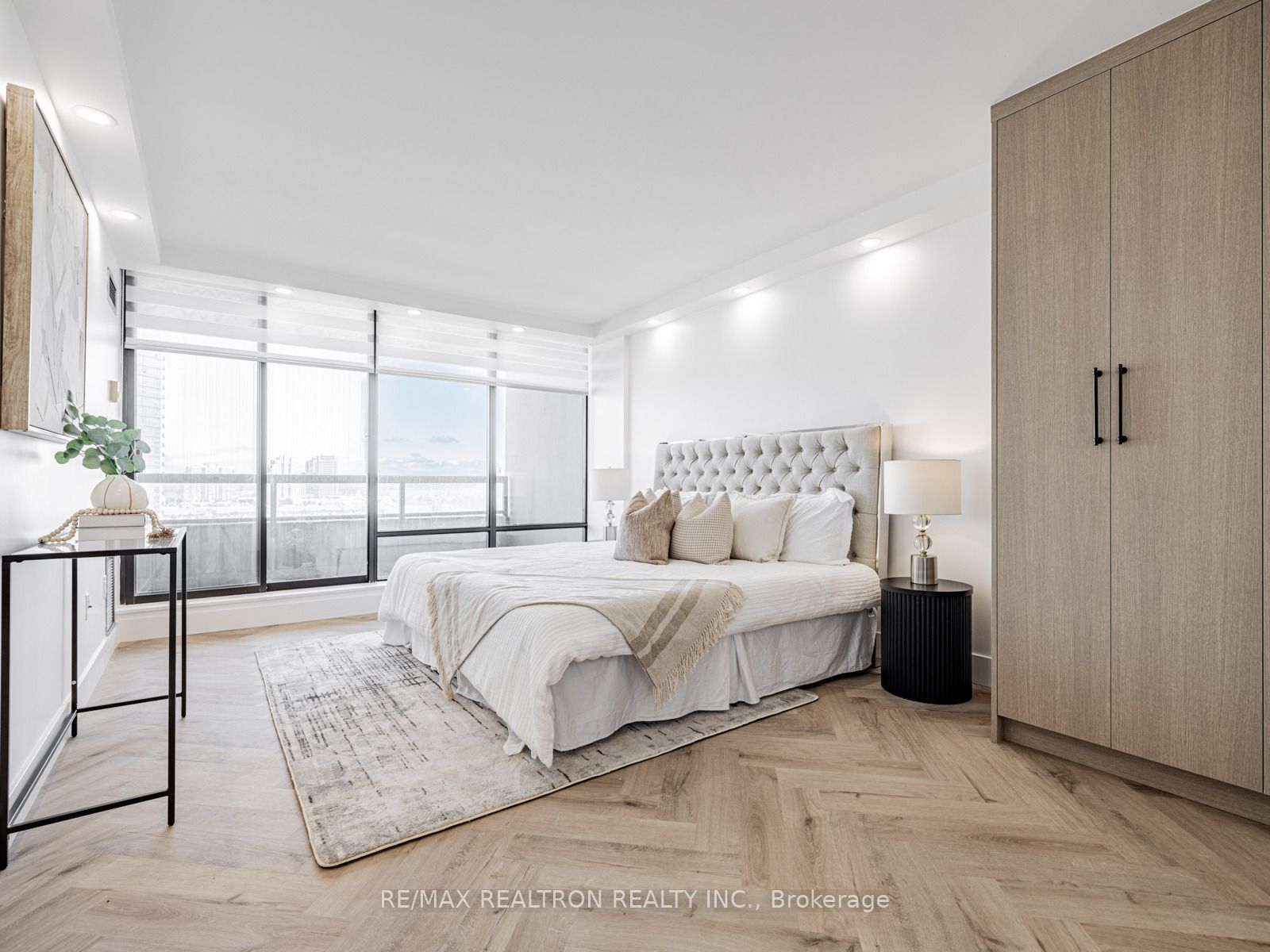 7420 Bathurst Street N, #1611